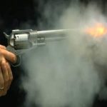 आरे बापरे पुरंदर तालुक्यातील या गावात जमीनीच्या वादातून गोळीबार..