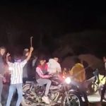 दिवे घाट व सासवड परिसरात दहशत माजवणाऱ्या कोयते नाचवणाऱ्या बुलेटस्वारांवर अखेर गुन्हा दाखल पोलिसांनी भर बाजार पेठेतून ढिंड काढावी नागरिकांची मागणी